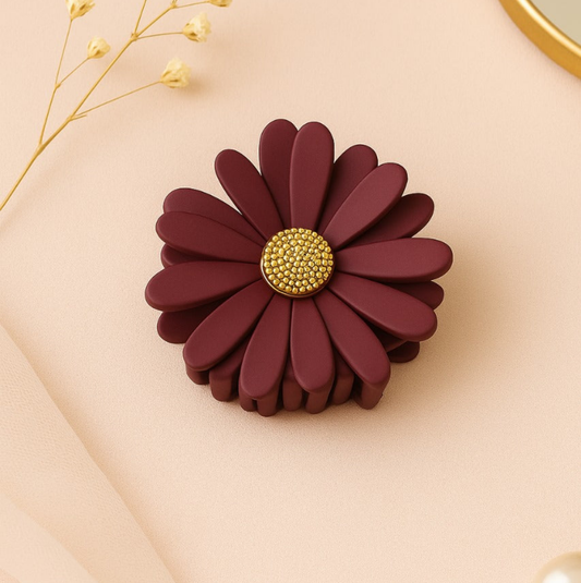 Maroon Daisy Claw Clip🍷
