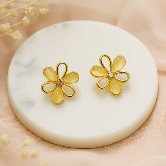 Golden Bloom Studs 🌼